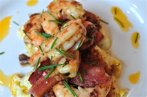 Grilled Cheese Grits Cakes With Shrimp The Messy Mrs