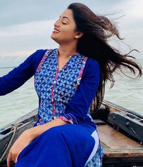 Hot Sexy Shakila Parvin Bikini Pics