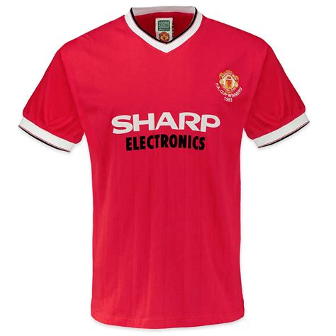 Manchester United Fc Official T Mens 1983 Fa Cup Winners Retro Kit