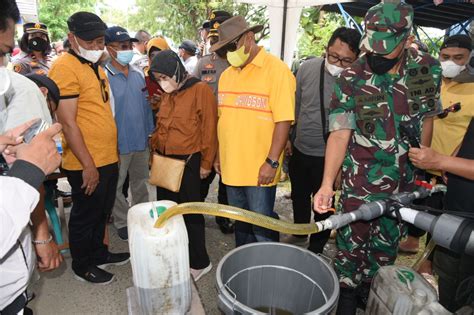 Sebanyak 10 000 Liter Minyak Goreng Curah Didistribusikan Di Kecamatan