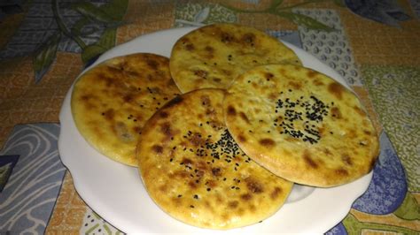 Kashmiri Naan Recipe Gotochef