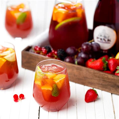 Welcome to Port Cocktails! Find the best cocktail recipes with Port Wine