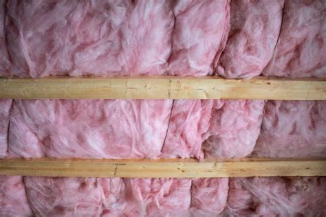 Batt Insulation Vs. Spray Foam: Pros And Cons - HVACseer.com