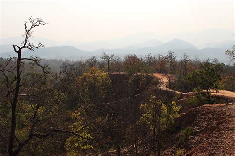 Pai Canyon: Hiking on the Edge of a Cliff - Go To Thailand