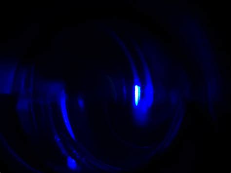 Applanation Goldmann Tonometry Poor Lighting Of Prism Tip Due To Too