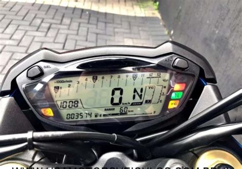 Suzuki Gsx s 2019 por R 54 900 Curitiba PR ID 4114314 Chaves na Mão