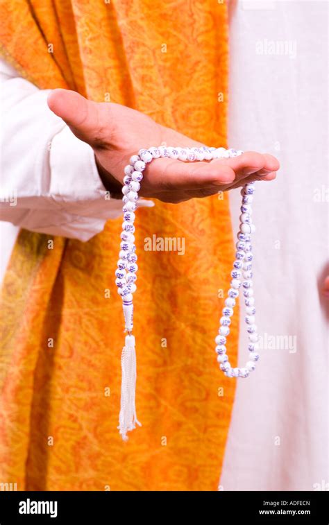 Tasbeeh Prayer Beads Hi Res Stock Photography And Images Alamy