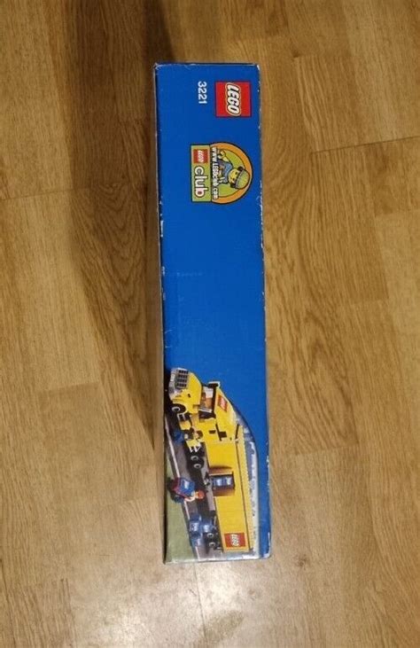 LEGO 3221 Yellow Truck City Airport Brand New Unopened Sealed