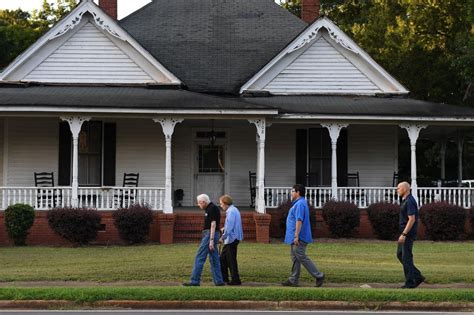 A Look Inside Jimmy Carters Humble Lifestyle In His Georgia Hometown