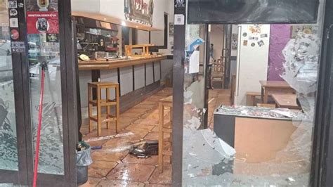 V Deo Ultras Del Bar A Agreden A Radicales De Osasuna Y Destrozan Un