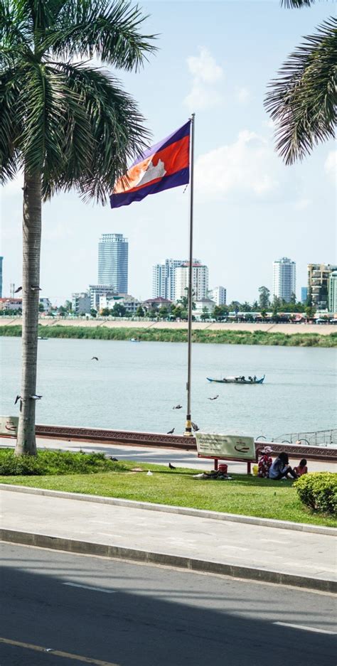 An Overview of the Cambodia Flag and Its Meaning | GVI | GVI