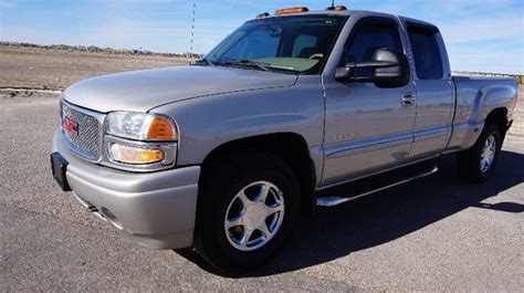 2004 Gmc Sierra Denali Quadrasteer Clean Carfax Texas