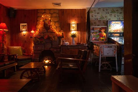 NYC Restaurants From Sex And The City That Are Still Open Today By