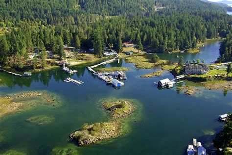 Painted Boat Resort Spa & Marina in Madeira Park, BC, Canada - Marina ...