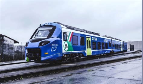 Lombardia Il Primo Treno A Idrogeno Inizia Le Sperimentazioni