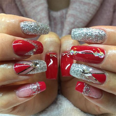 Red Glossy Nails With Silver Glitter Nail Art Red And Silver Nails Silver Nail Designs Blue