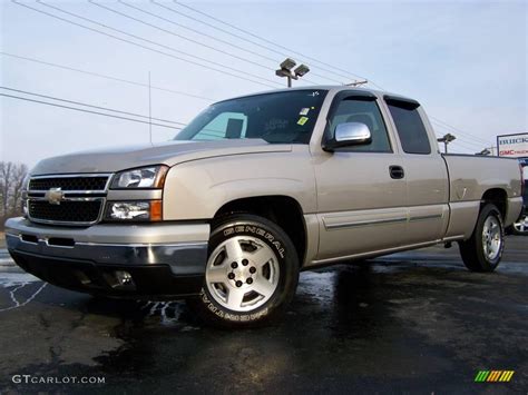 2006 Silver Birch Metallic Chevrolet Silverado 1500 LT Extended Cab