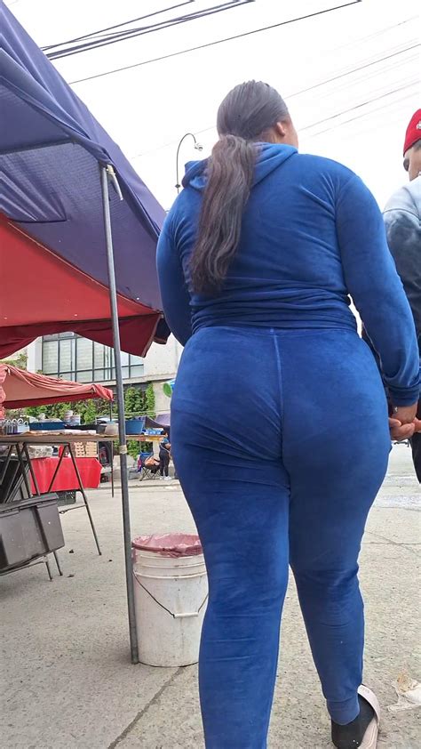 Hungry Chubby Latina Camel Toe In All Blue Pans Hard VPL Oc Spandex Leggings Yoga Pants