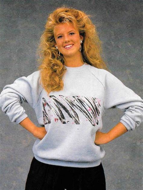 Cool Pics That Defined The 1980s Fashion Trends Of Teenage Girls