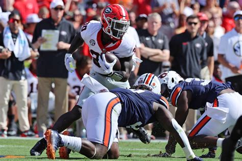 Photos: Georgia football escapes Auburn with 27-20 victory