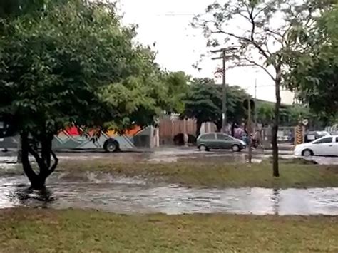 G Chuva Forte Gera Alagamentos Em Rio Claro E S O Carlos Sp