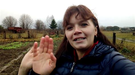 В гостях у Валериной Мамы.Перепиливаем доски.Жизнь в деревне. - YouTube