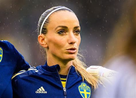 Kosovare Asllani: Bio, Cultural Background, Career, Net Worth & More