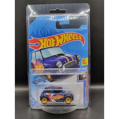 Hot Wheels Us Card Super Treasure Hunt Sth Morris Mini Cooper Hw Racing Race Team Blue No