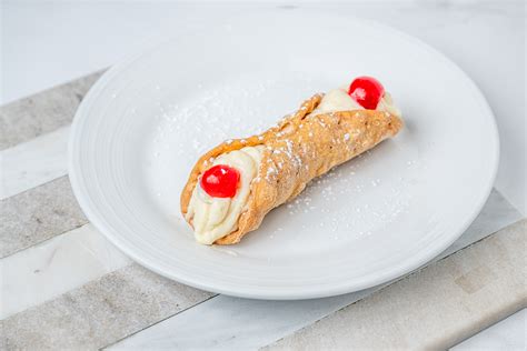 Cannoli - Menu - Toscana Little Italy - Italian Restaurant in ...