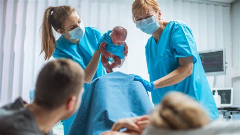 Studium Hebamme DRK Gemeinnützige Krankenhaus GmbH Sachsen