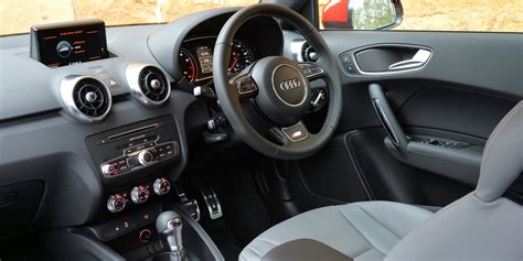 Audi A1 (2015-2017) Interior & Infotainment | carwow