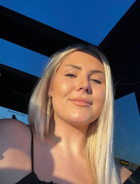 Blonde