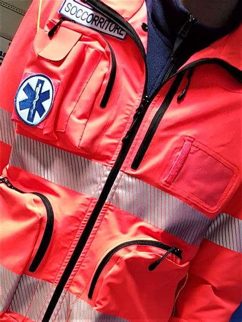 Ambulance Uniform In Europe Wear And Compare Test By Rescuers Page 3