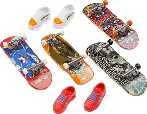 Amazon Hot Wheels Skate Tricked Out Pack Tony Hawk Themed Fingerboards Pairs Of