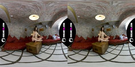 Virtual Reality Nude Photosession Backstage With Teenager Viola Kat