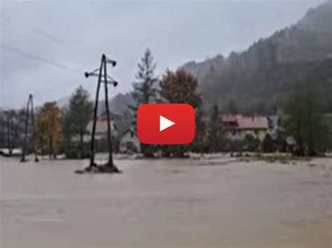 Meteo Cronaca Diretta Video Slovenia Le Piogge Torrenziali Provocano