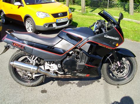 KAWASAKI : Kawasaki (Sport)Tourer GPX 750 R ZX 750 F von Retro2er ...