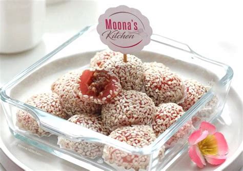 Resep Mochi Wijen Isi Kacang Oleh Moona S Kitchen Cookpad