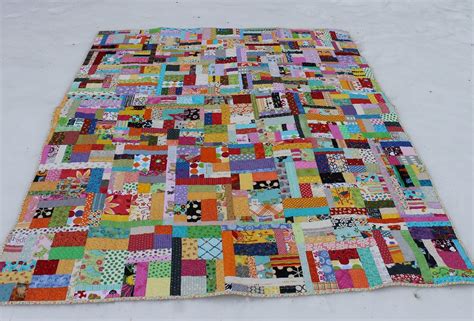 Sunshine Sews Scrap Vortex Quilt Completed