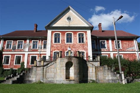 Estonia - Paradise of the North: Ravila Mõis (Ravila Manor House) - Estonia