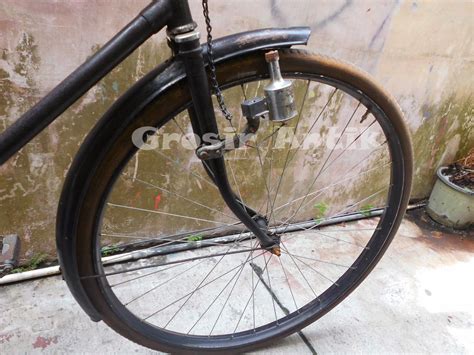 Sepeda Onthel Tua 01 Terjual Grosir Antik