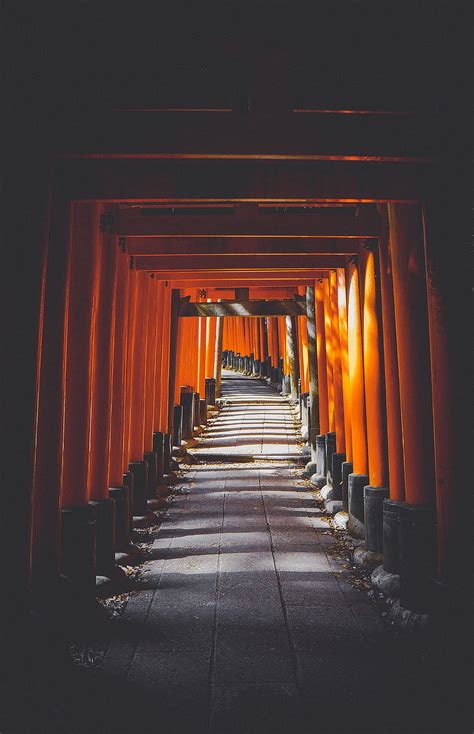 Dark Corridor Tunnel Track Column Columns Hd Phone Wallpaper