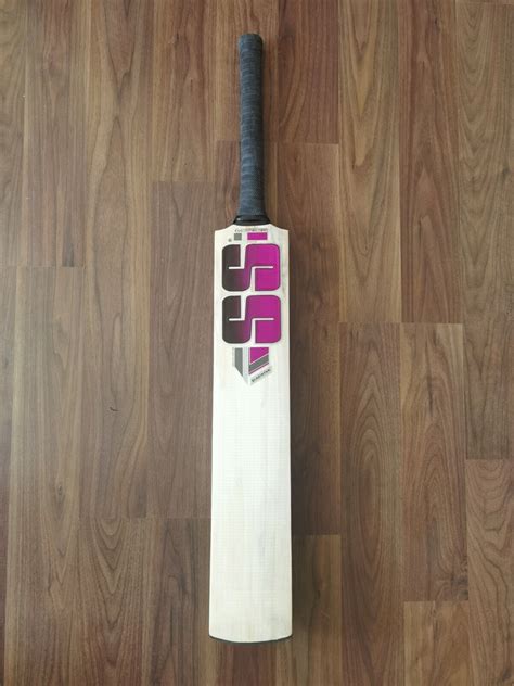 Grade 1 English Willow SS TON Gladiator Cricket Bat 2022 Junior And