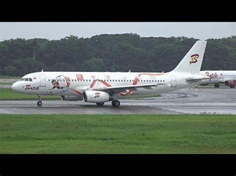 Batik Air Airbus A Pk Bkf Take Off Saat Hujan Di Bandara