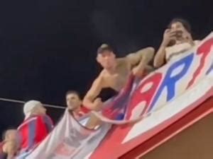 Argentino que imitou macaco no Morumbi é solto após sete dias de prisão