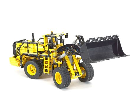 Lego Technic 42030 Volvo L350f Remote Controlled Wheel Loader Complete