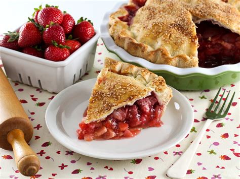 The Best Strawberry Rhubarb Pie Recipe Allspice Blog