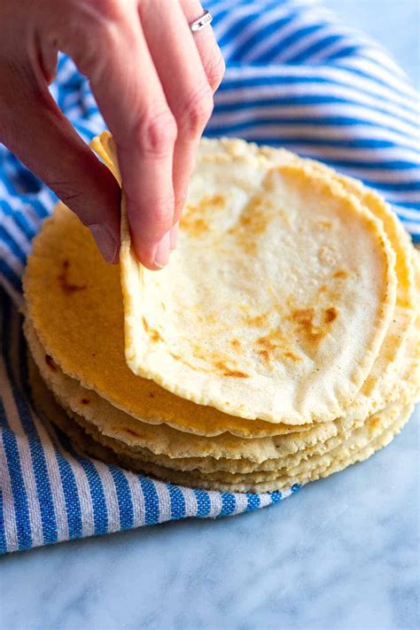 Easy Corn Tortillas Recipe