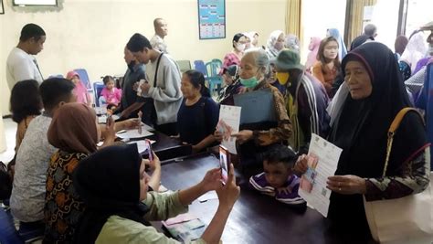 Bansos Pkh 2024 Cair 4693 Warga Malang Terima Bantuan Duit Tunai