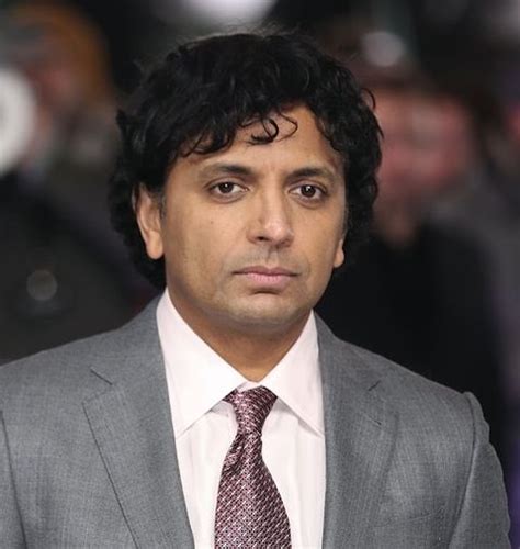 Bastidores On Twitter M Night Shyamalan Assinou Um Contrato De